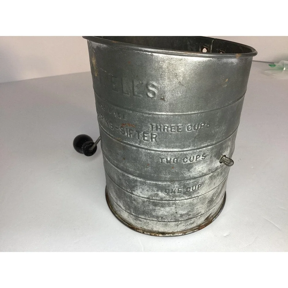 Vtg Flour Measuring Sifter 3 cup‎ Wood Handle